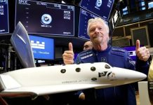 Richard Branson Virgin Galactic Flight