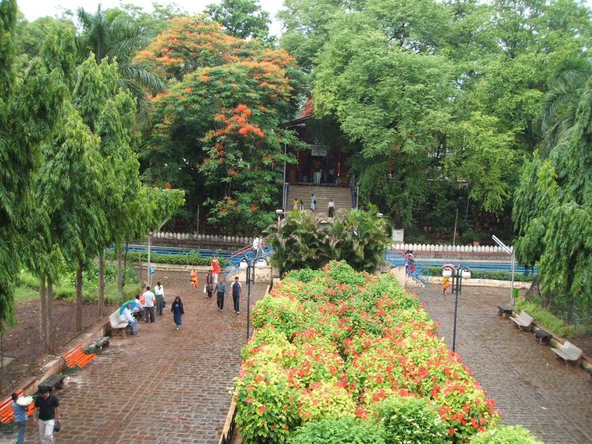 Saras Baug pune - 10 best places in Pune